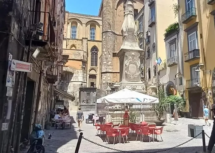 Piccola Partenope アパート *