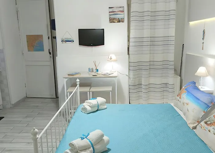 Piccola Partenope ナポリ