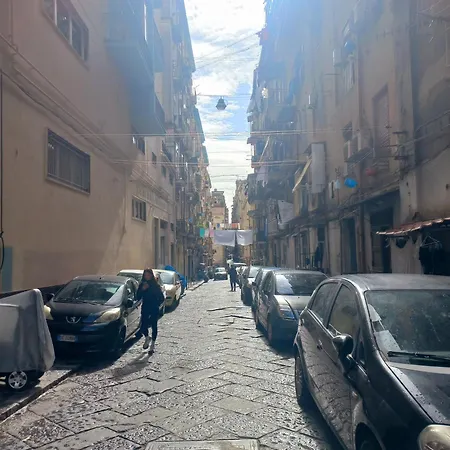 Piccola Partenope Νάπολη